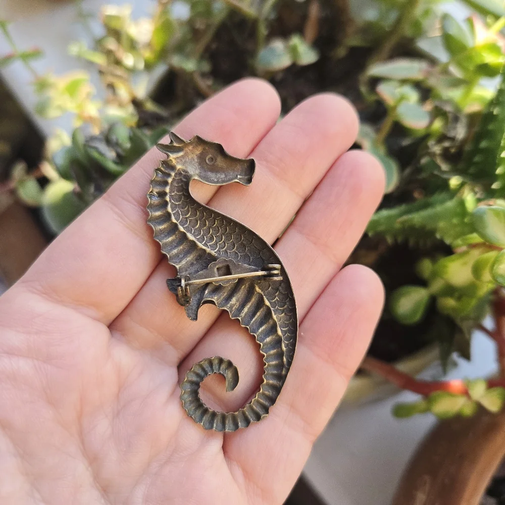 Vintage Seahorse Lapel Brooch Pin